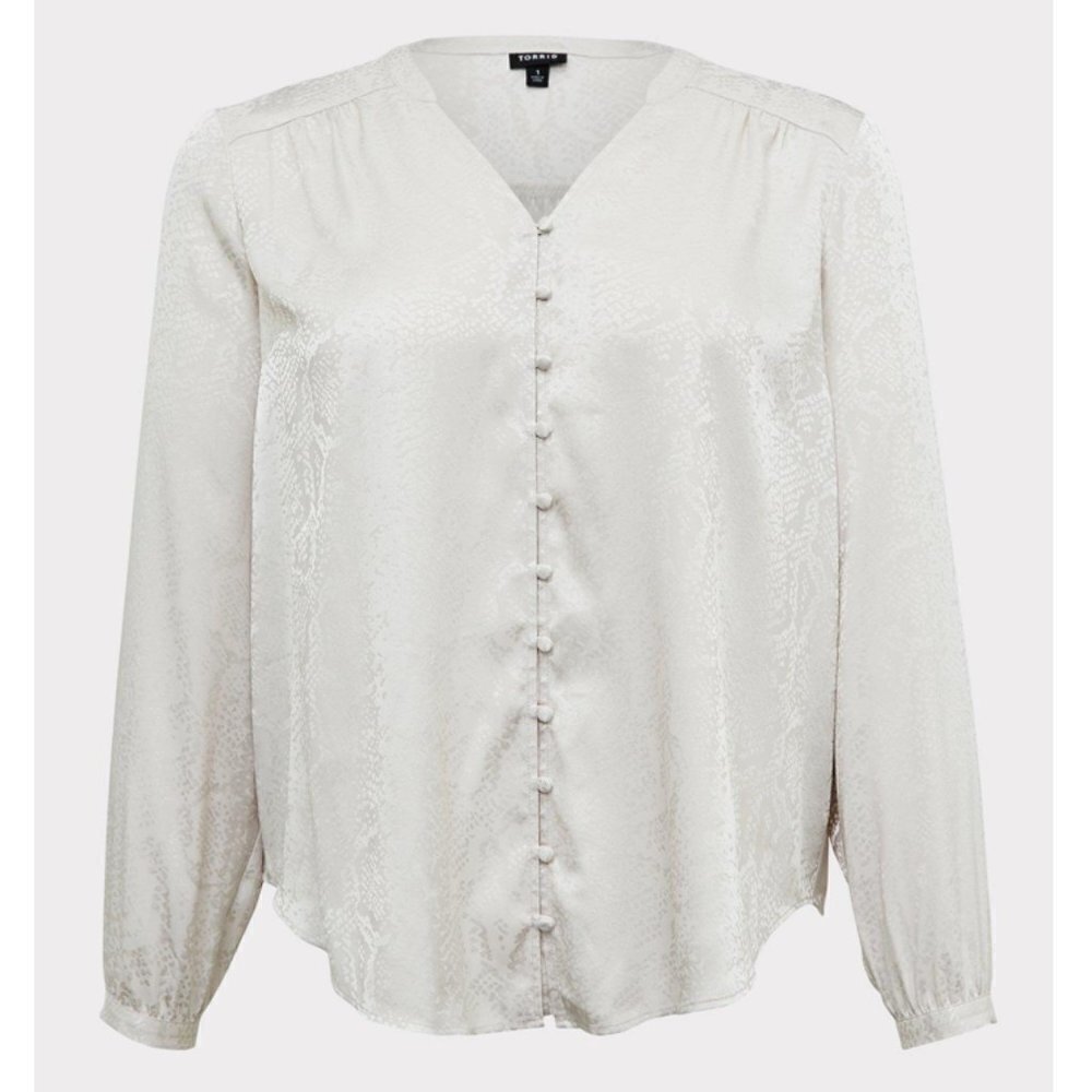 Torrid Ivory Jacquard Button Front Blouse - Picture 2 of 8